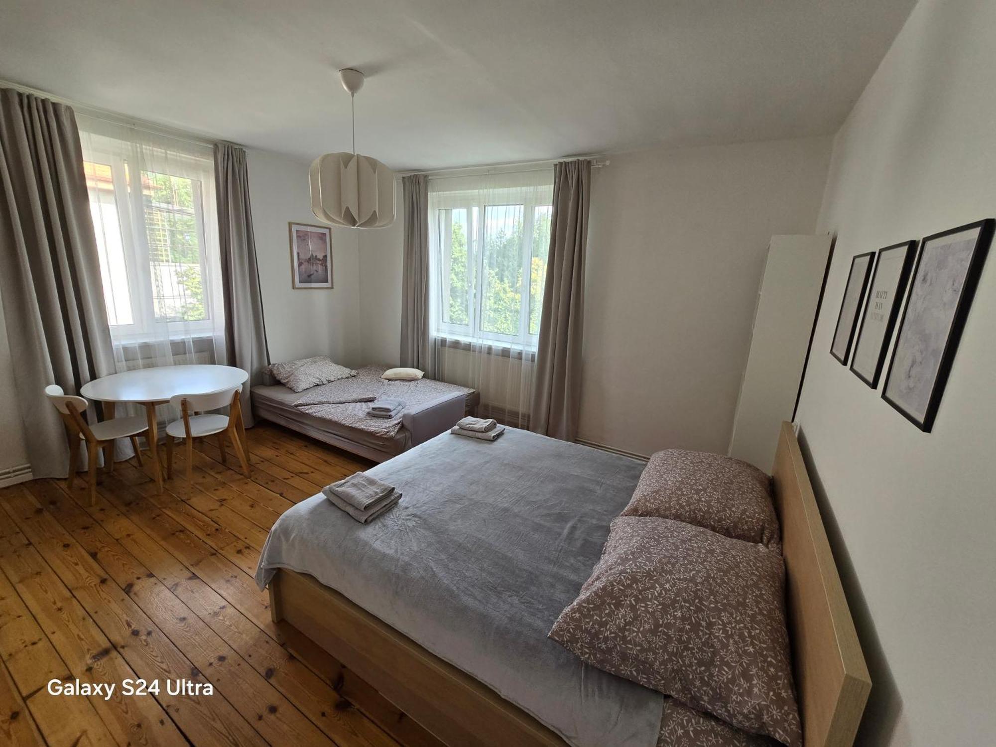 Przestronne Pokoje W Domu Prywatnym Ze Wspolna Lazienka Prywatnosc I Komfort Breslávia Exterior foto